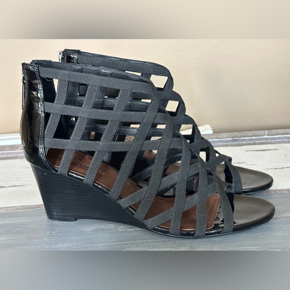 Donald J Pliner Elastic Cage Wedge Sandals Patent Leather Back Zip - Size‎ 10